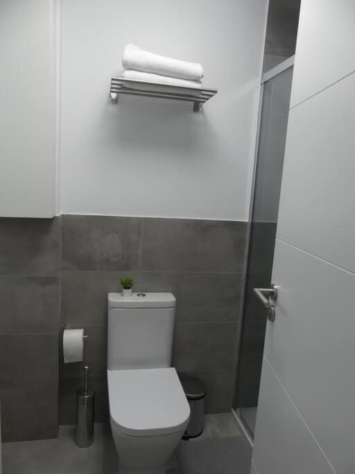 19 Piso Centrico, Nuevo Y Bien Equipado En La Trinidad Apartament *